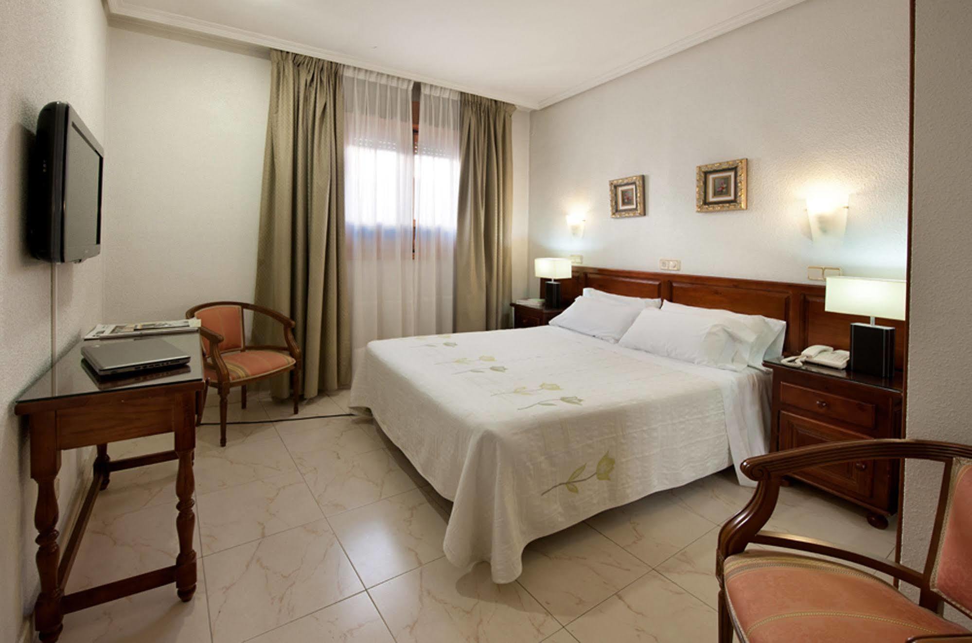 Hotel Martin 2*